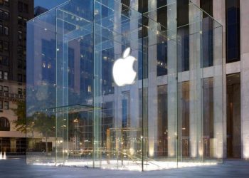 Doanh thu của Apple đạt mức kỷ lục 123,9 tỷ USD trong quý tài chính đầu tiên