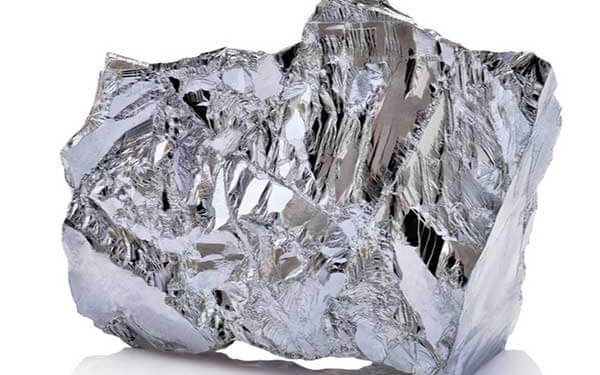 Giá Nickel chạm mốc 22.935 USD/tấn, cao nhất từ năm 2011