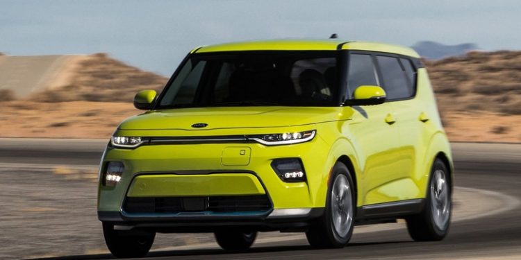 Từ tháng 3/2022, thuế tiêu thụ đặc biệt với ôtô điện chỉ còn 3%