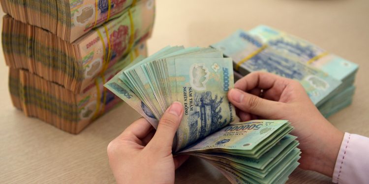 Ngành ngân hàng: Thưởng Tết 2022 cao nhất 10 tháng lương