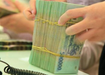 Thưởng Tết Nguyên đán 2022: Giảm nhẹ, trung bình 6,1 triệu đồng