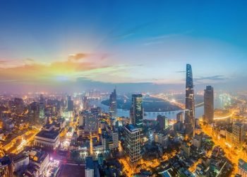 ViMoney - VinaCapital: 2022 tiếp tục là một năm thuận lợi với TTCK, đặc biệt tập trung vào cổ phiếu ngân hàng, bất động sản