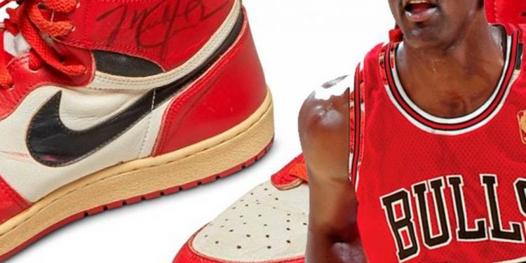 10 đôi giày thể thao đắt giá nhất trong lịch sử