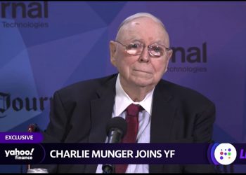 ViMoney: Phó chủ tịch Berkshire Hathaway Charlie Munger: Trong 100 năm tới, tiền Fiat sẽ về 0