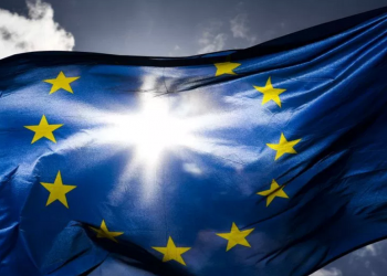 Chủ tịch ECB cho rằng Nga chắc chắn sẽ sử dụng tiền điện tử để tránh các lệnh trừng phạt