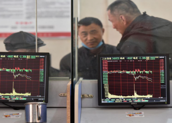Trung Quốc đặt cược ván bài lớn vào dầu khí và hệ thống thanh toán đa quốc gia