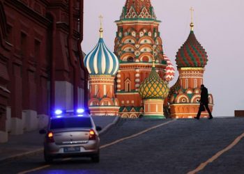 Giới siêu giàu Nga “bay” 39 tỷ USD chỉ trong một ngày!