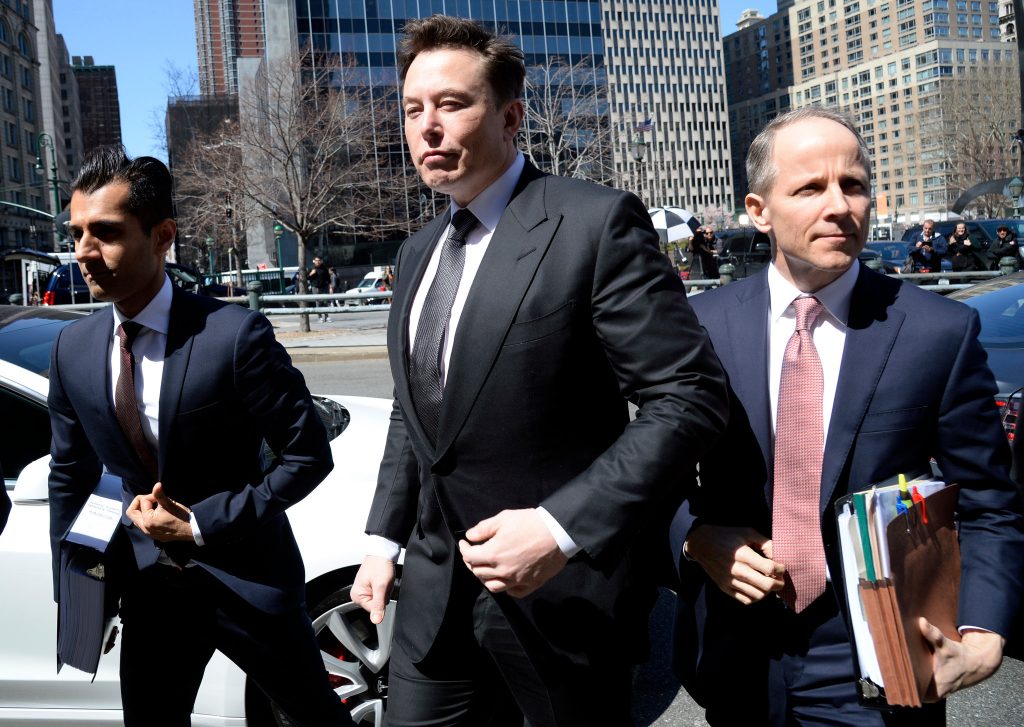 Vimoney - SEC mở cuộc điều tra giao dịch cổ phiếu của Elon Musk và em trai