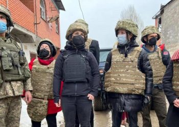 Tổng thống Putin hành động mạnh mẽ, thị trường chứng khoán Nga rúng động