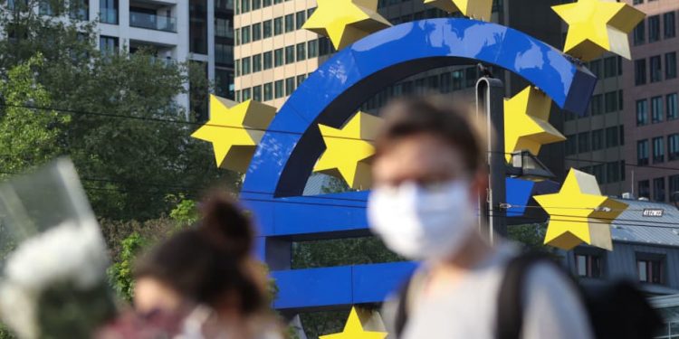 Sự hoảng loạn trên thị trường trái phiếu lan rộng, trái phiếu doanh nghiệp châu Âu chịu ảnh hưởng nặng nề nhất kể từ sau đại dịch