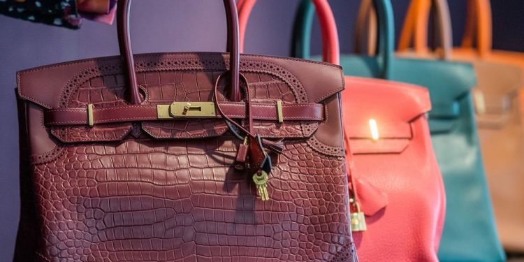 Hermès mở thêm 3 nhà máy mới