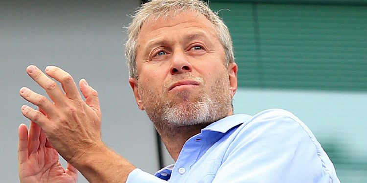 CLB Chelsea được chuyển giao cho quỹ từ thiện