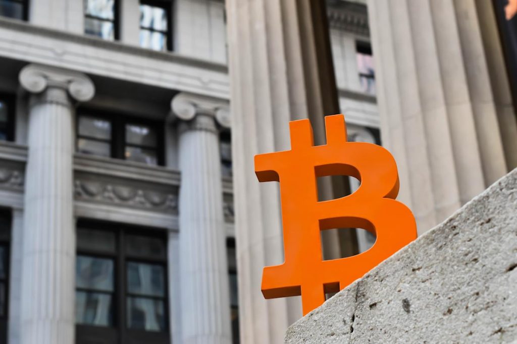 Bất chấp biến động giá, các công ty khai thác Bitcoin Mỹ vẫn mở rộng hoạt động