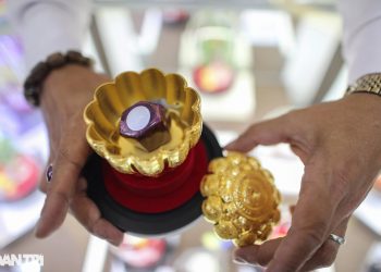TP HCM: Hũ vàng tiền tỷ đã có khách đặt mua ngày vía Thần tài