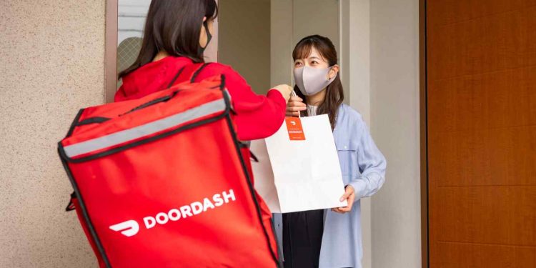 Số lượng đơn hàng mạnh mẽ "kéo" cổ phiếu DoorDash tăng 30%