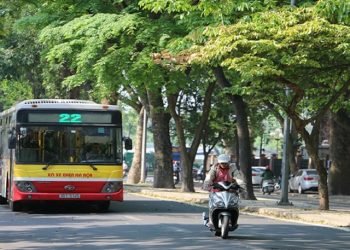 118/121 tuyến xe bus trợ giá được hoạt động 100% công suất từ 8/2