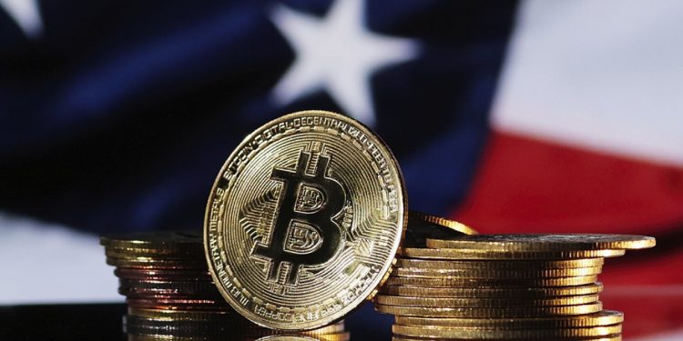 Đảng viên Đảng Dân chủ cấp cao Ron Wyden tuyên bố Hoa Kỳ không nên bẻ khóa tiền điện tử