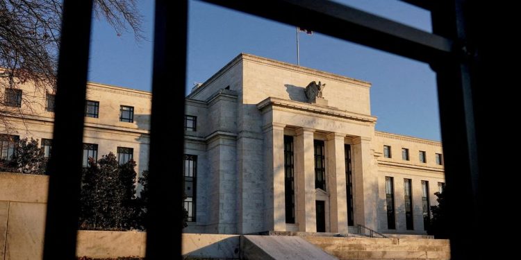 Thị trường tín dụng phương Tây đang tăng đáng kể