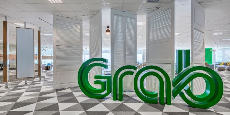 Chỉ sau 3 tháng lên sàn cổ phiếu Grab chạm đáy, thua lỗ 22 tỷ USD