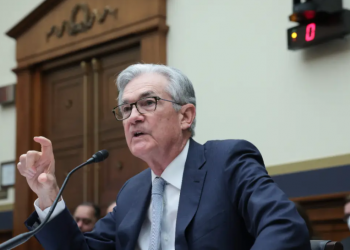 Người tiêu dùng ảnh hưởng gì sau khi FED tăng lãi suất lên 25 điểm cơ bản?