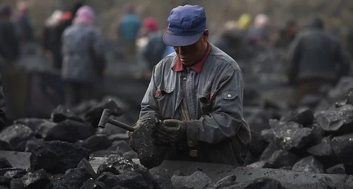 Trung Quốc - Giá than tăng hơn 6% chỉ trong một ngày