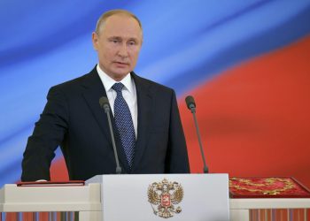 Tổng thống Vladimir Putin ký đạo luật tạo điều kiện cho phép ngân hàng bán vàng cho dân