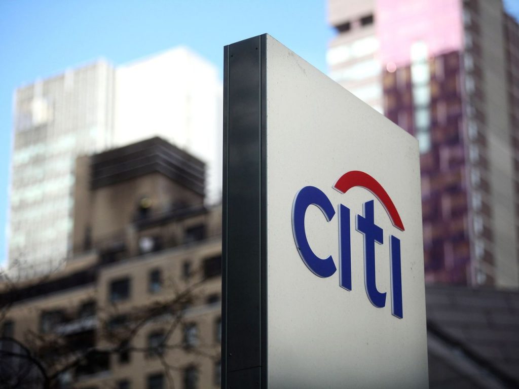 Citigroup chấp nhận lỗ 11% trên thị trường dầu