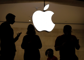 Cựu nhân viên Apple bị tố lừa đảo hơn 10 triệu USD từ chính Nhà Táo