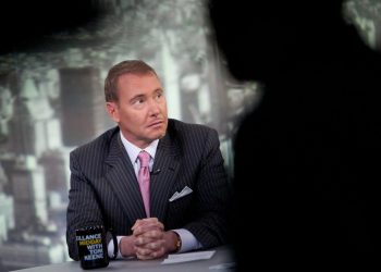 Vua trái phiếu Jeffrey Gundlach: Fed tăng lãi suất quá chậm, kinh tế Mỹ có thể suy thoái vào năm 2023