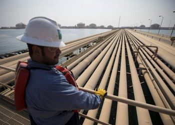 Saudi Arabia tăng giá? Giá dầu thô của châu Á có thể tăng lên mức kỷ lục