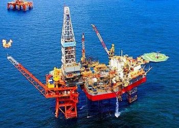 Tại sao nên mua cổ phiếu dầu khí ?