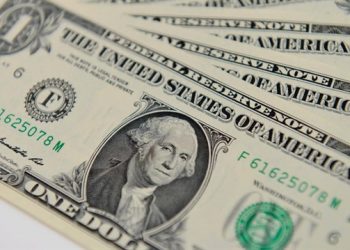 IMF: Các nước có thể giảm dự trữ USD sau khi dự trữ của Nga bị phong tỏa