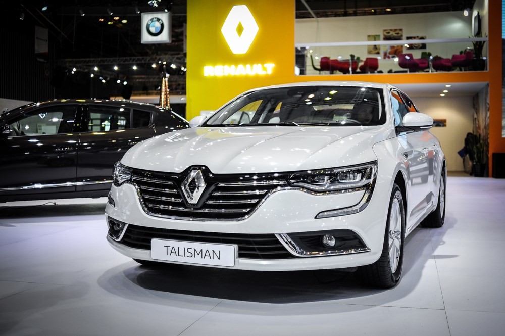 vimoney: Renault thông báo tạm ngừng hoạt động tại Nga