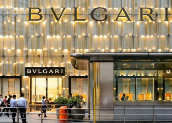 Doanh số bán đồ xa xỉ tăng vọt tại Nga