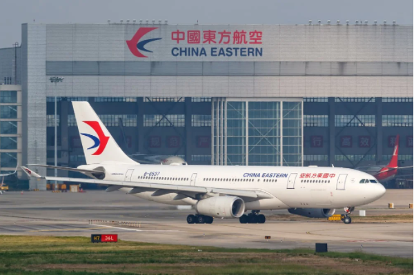 Hàng không Trung Quốc khó phục hồi sau vụ tai nạn máy bay 132 người