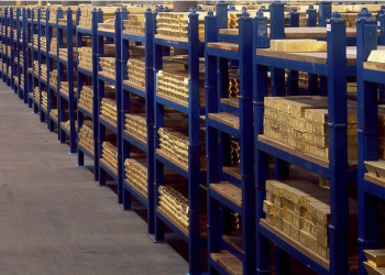 Bán kho vàng 140 tỷ USD, Nga gặp khó?