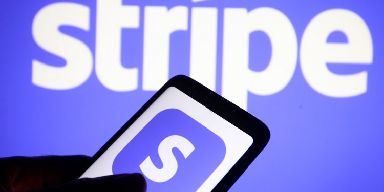 Stripe tuyên bố hỗ trợ thanh toán bằng tiền pháp định cho tiền điện tử và NFT