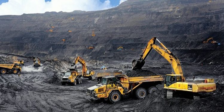 vimoney: Khan nguồn cung than, từ tháng 4 có thể thiếu điện