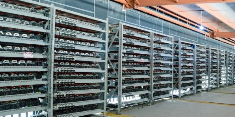 Chính quyền Trung Quốc đột kích, đánh sập mỏ tiền điện tử trị giá 5 triệu yuan