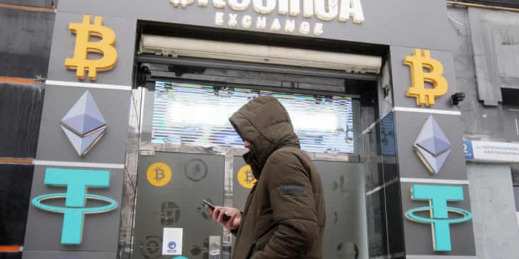 Ukraine "chơi lớn" kể chuyện chiến tranh với Nga qua bộ sưu tập NFT