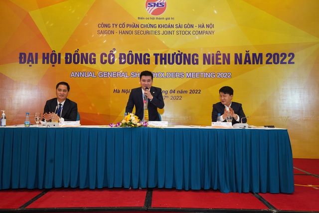 ĐHĐCĐ SHS: Mục tiêu vượt 2.000 tỷ đồng lợi nhuận, ông Đỗ Quang Hiển rời ghế Chủ tịch, con trai bầu Hiển vào HĐQT nhiệm kỳ mới - Ảnh 6.