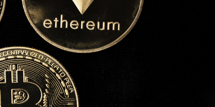 ViMoney: Bitcoin và Ethereum ít biến động hơn một số cổ phiếu, trái ngược với niềm tin phổ biến