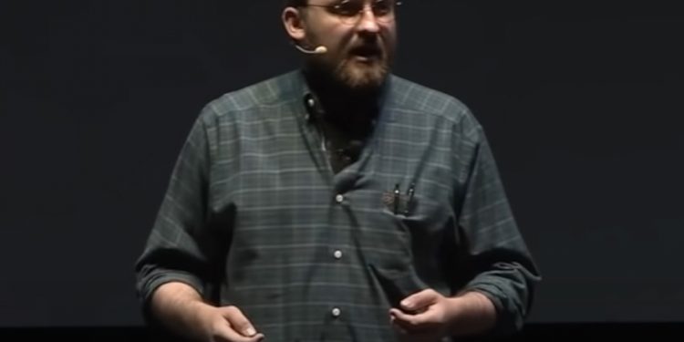 Vimoney; Charles Hoskinson phản đối những lời chỉ trích về sự phát triển của hệ sinh thái DeFi của Cardano