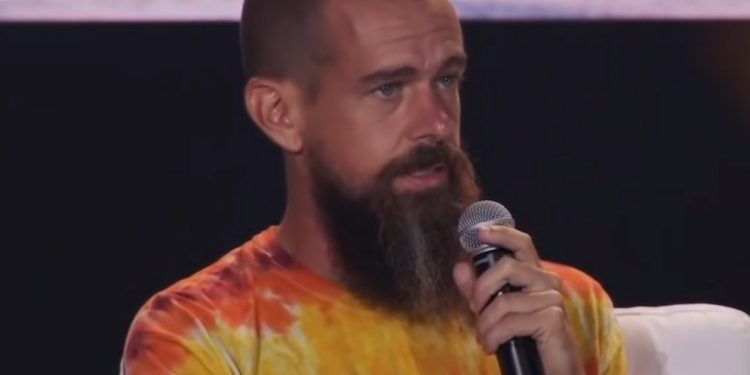 Jack Dorsey Đào ở Shiba Inu và Robinhood