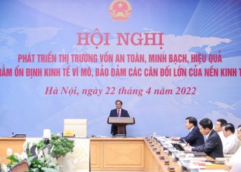 Thủ tướng: Khẩn trương triển khai các biện pháp cần thiết để nâng hạng thị trường chứng khoán Việt Nam từ cận biên lên mới nổi - Ảnh 1.