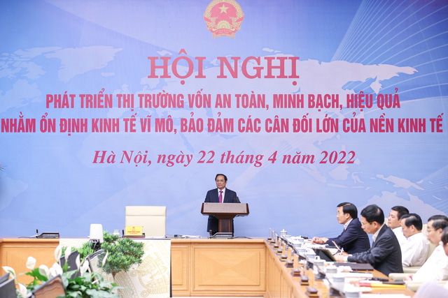 Thủ tướng: Khẩn trương triển khai các biện pháp cần thiết để nâng hạng thị trường chứng khoán Việt Nam từ cận biên lên mới nổi - Ảnh 1.