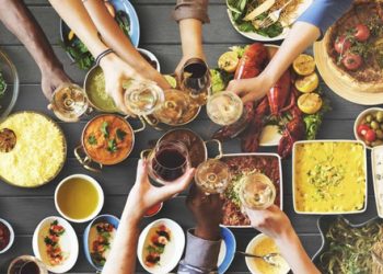 Là mảnh đất màu mỡ với giá trị lên đến 40 tỷ USD, loạt thương hiệu F&B Singapore chọn Việt Nam làm điểm đến đầu tiên cho chiến dịch xuất ngoại 2022
