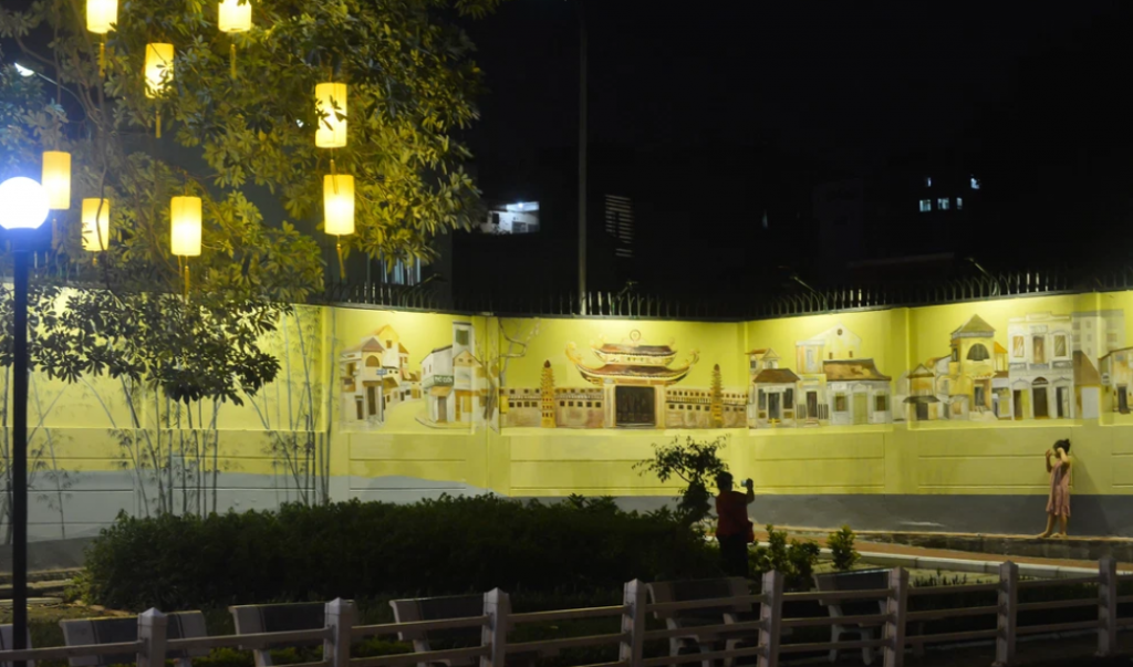 UBND thành phố Hà Nội nghiên cứu triển khai khu phố ẩm thực đêm kết hợp đi bộ Đảo Ngọc Ngũ Xã