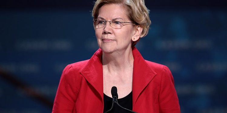 ViMoney: Thượng nghị sĩ Mỹ Elizabeth Warren so sánh việc mua Bitcoin với việc mua không khí