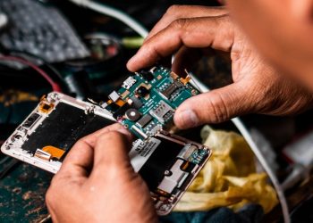 Toàn cầu hóa thời hậu COVID: Ấn Độ có thay thế được Trung Quốc?